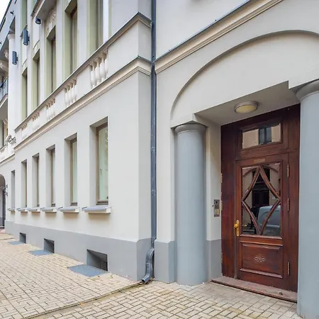 Appartement Luxury In The Embassy Quarter *