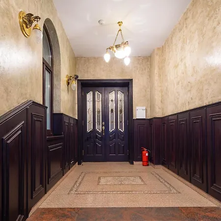 Luxury In The Embassy Quarter Appartamento Riga