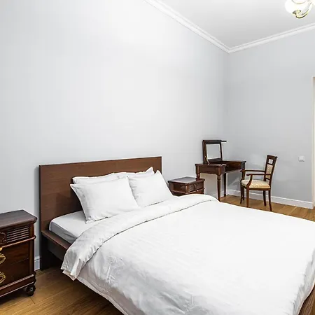 Luxury In The Embassy Quarter *
