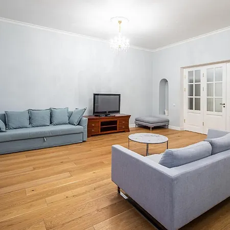 Luxury In The Embassy Quarter