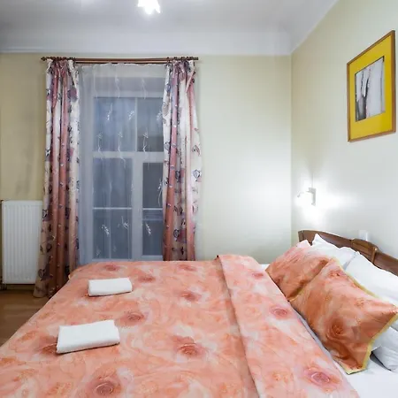 Appartement Luxury In The Embassy Quarter *